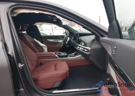 2025 BMW 760I xDrive from USA, damaged, VIN WBA33EJ01SCV16253